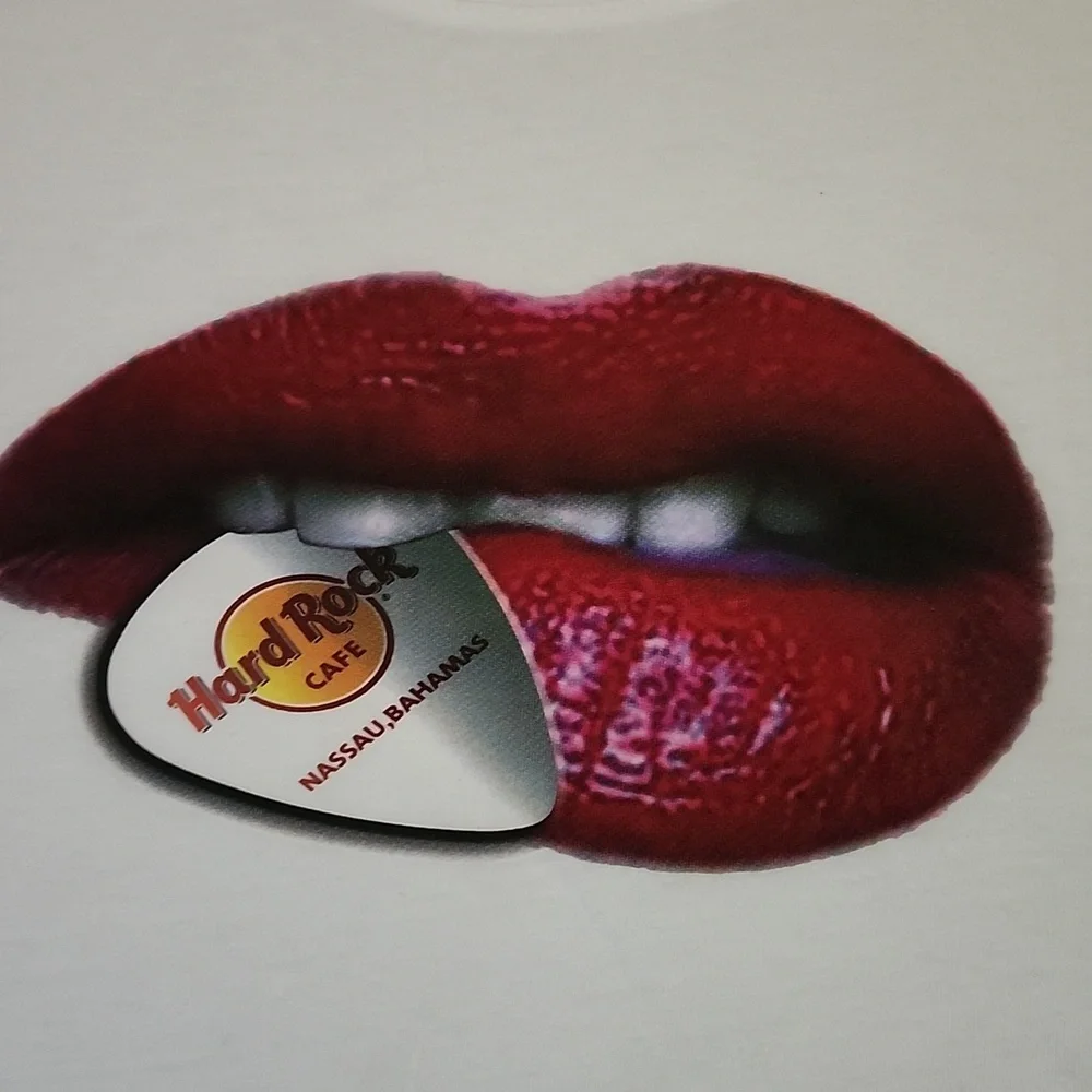 NWT HARD ROCK "BITE ME" T-SHIRT NASSAU, BAHAMAS - Picture 8 of 9